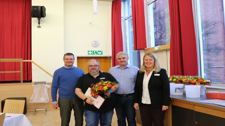 Gruppenbild Prof. Dr. König, Dirk Ostermann, Dietmar Benzerath, Irmgard van Haeff